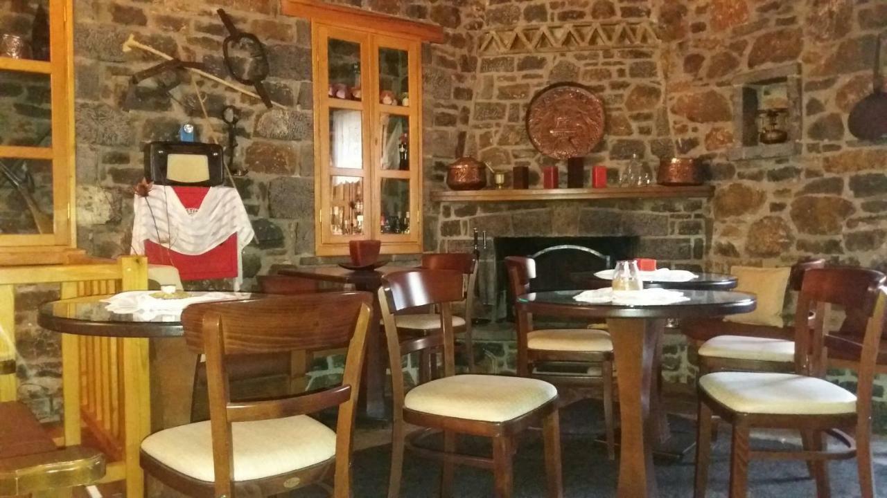 Antoniou Guesthouse Kastanitsa エクステリア 写真